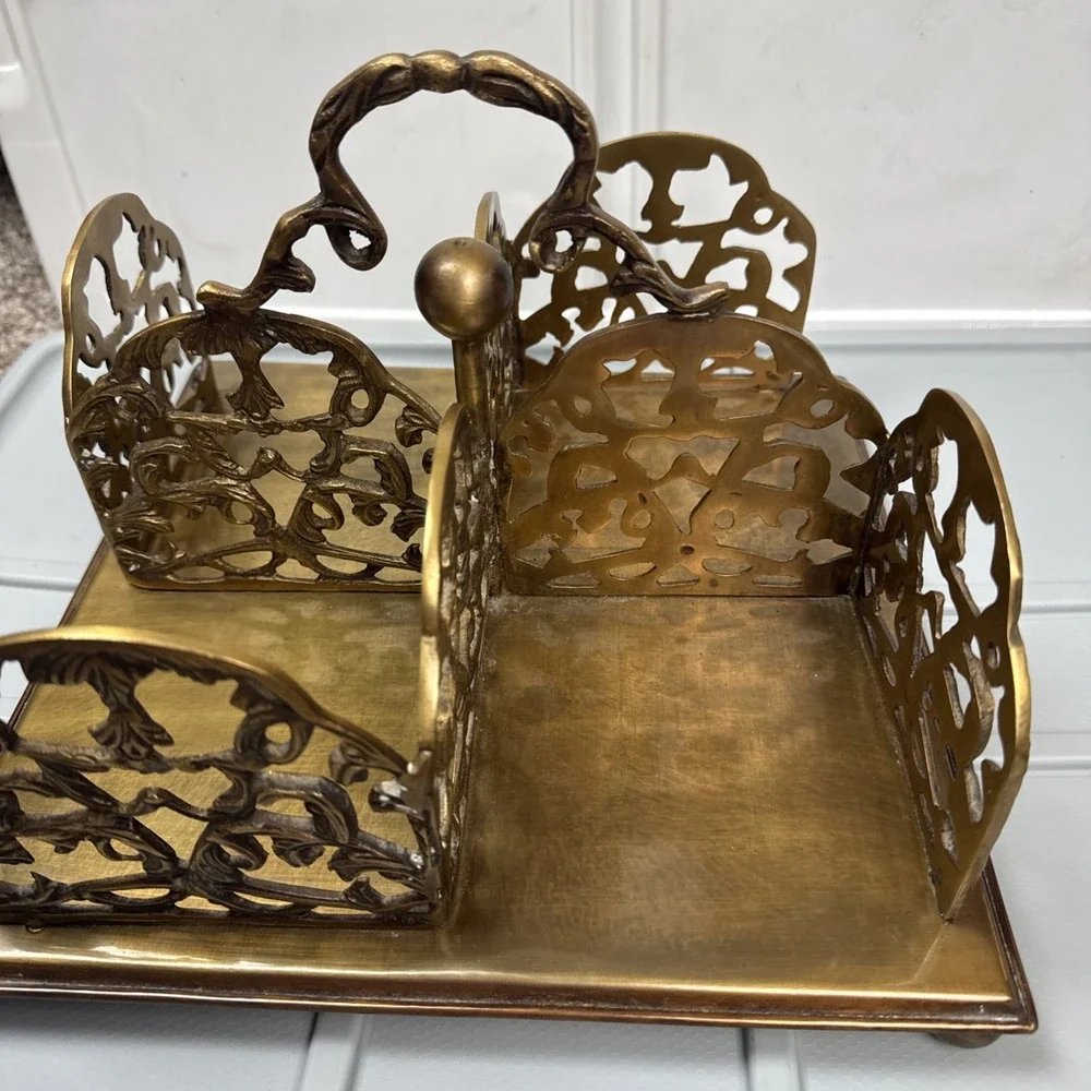 VTG RARE Ornate  Victorian Solid Brass Book Stand Caddy /Utility Caddy - READ